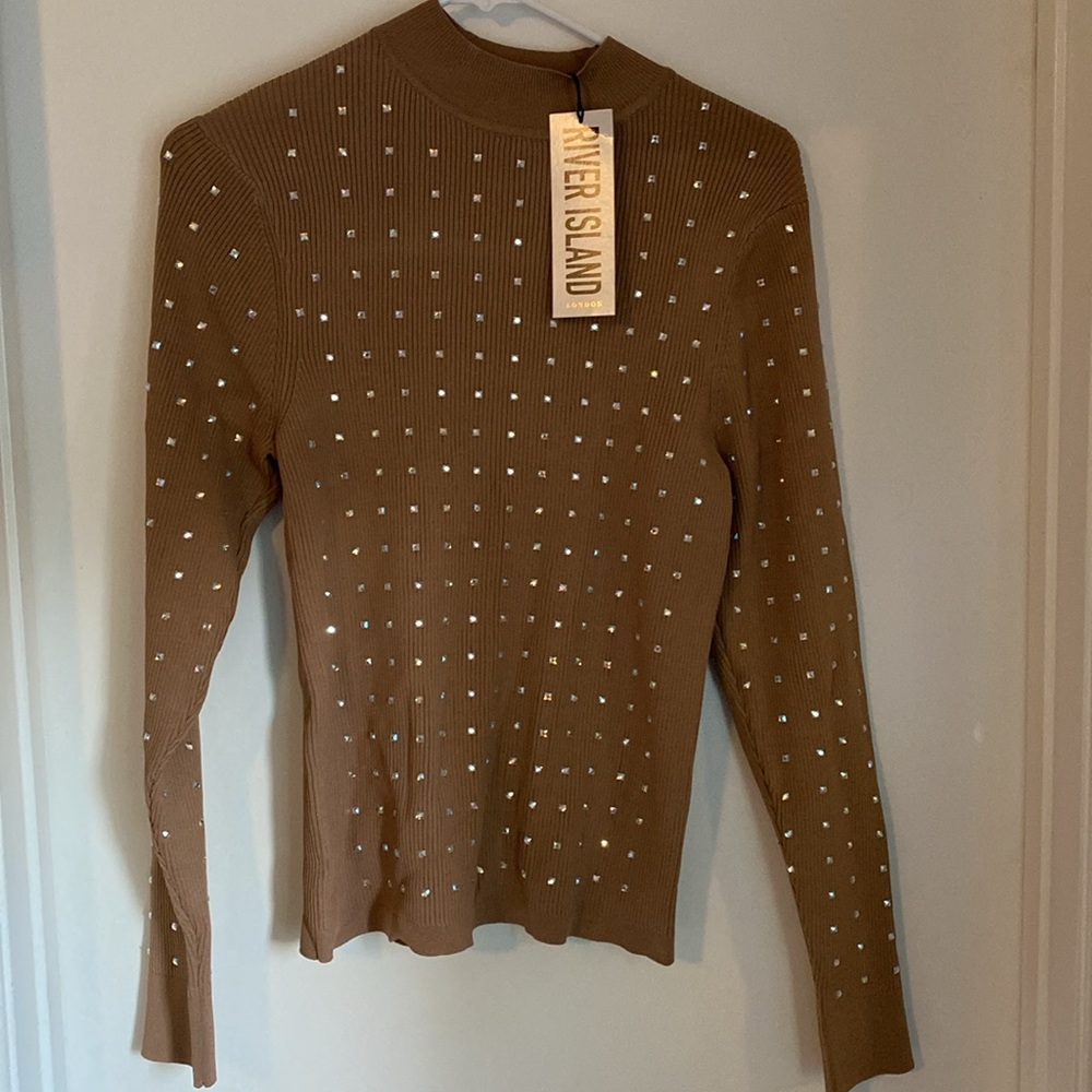 NWT Women’s Long Sleeve with Crystals
